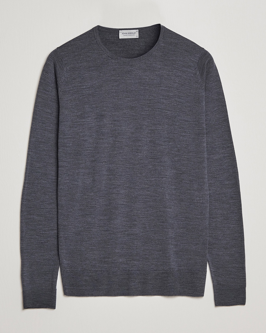  Lundy Extra Fine Merino Crew Neck Charcoal