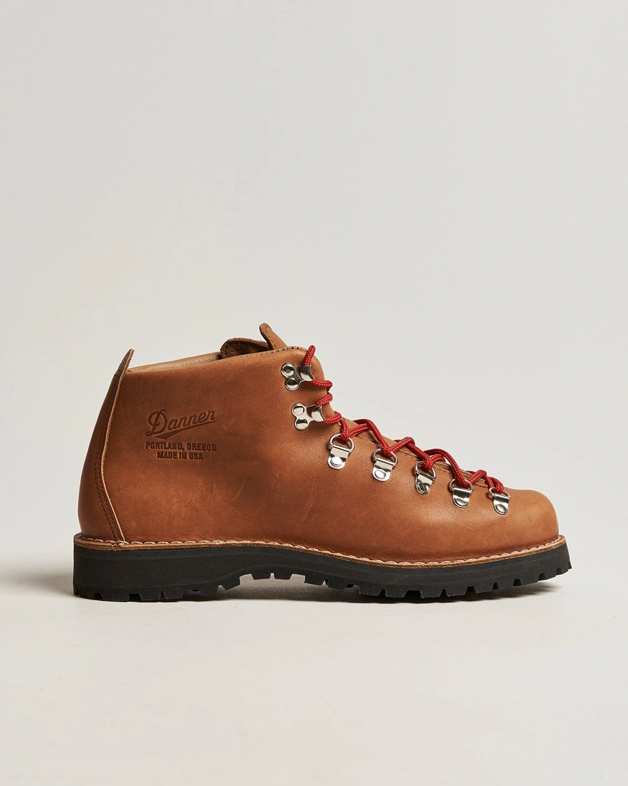 Danner Mountain Light GORE-TEX Boot Cascade Clovis – Bruin