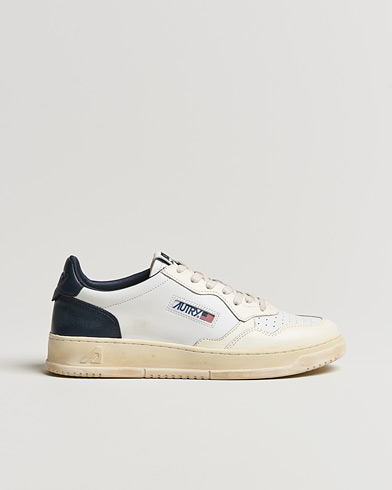 Heren | Sneakers | Autry | Super Vintage Low Leather Sneaker White/Navy