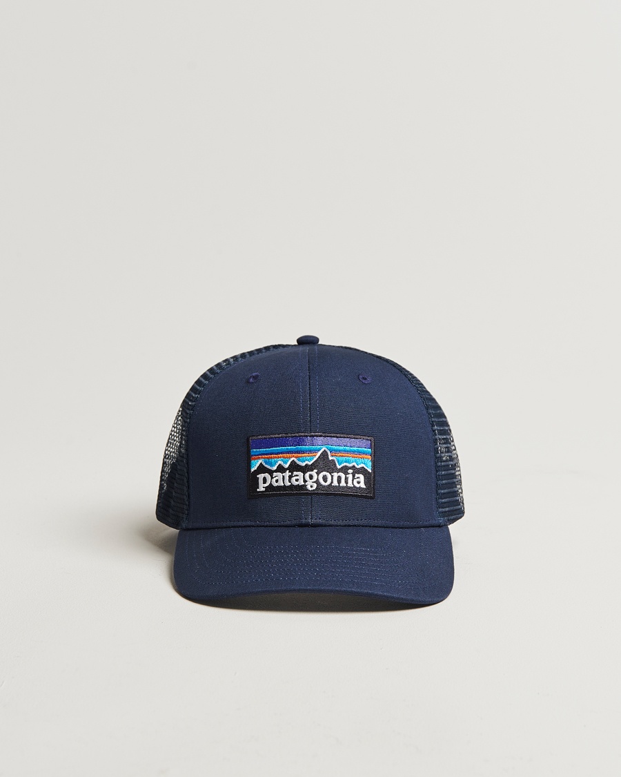 Patagonia PatagoniaP-6 Logo Trucker HatNew Navy – Blauw