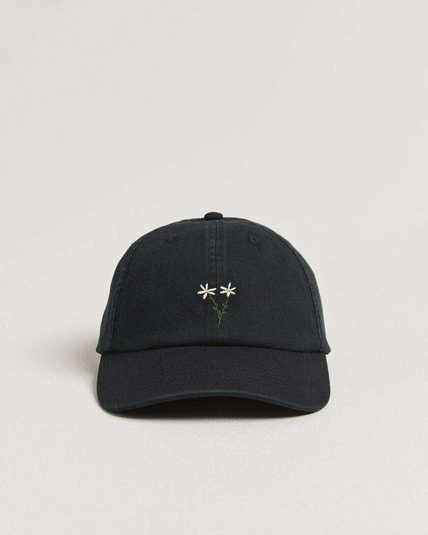 Forét Posy Washed Cap Black – Zwart