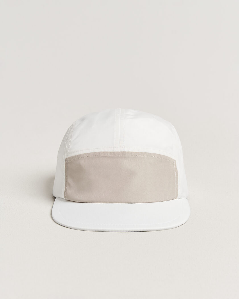 Peak Performance Lightweight Cap White/Sand Fog – Wit