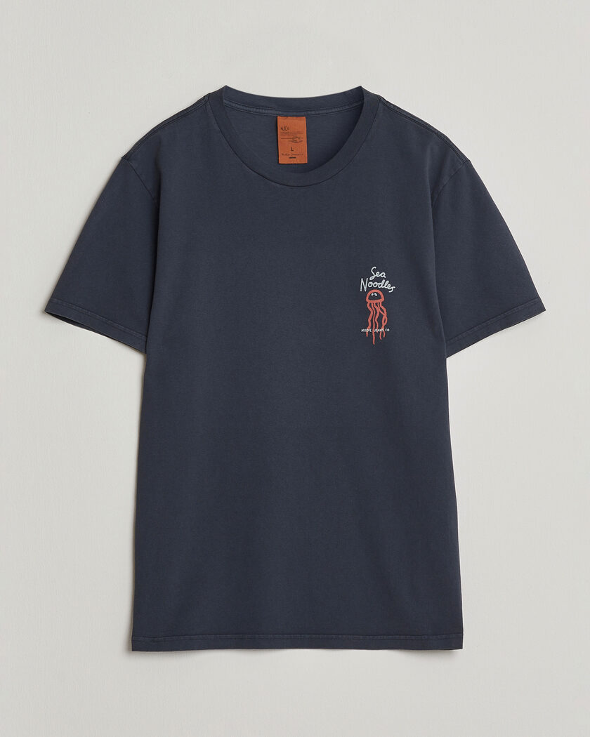 Nudie Jeans Roy Printed T-Shirt Dark Blue – Blauw