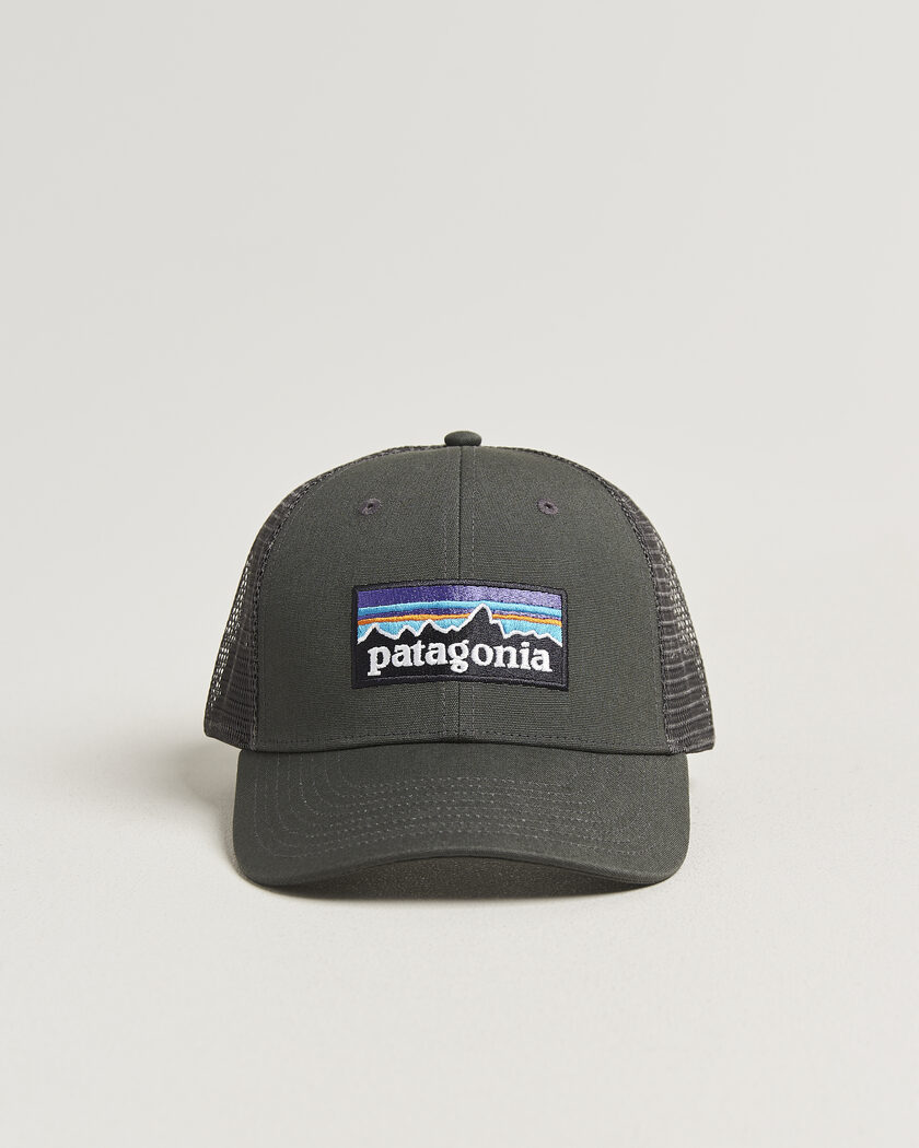 Patagonia P-6 Logo LoPro Trucker Hat Forge Grey – Grijs
