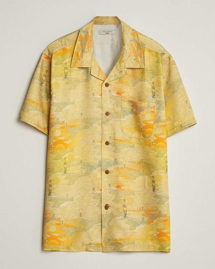 Nudie Jeans Arvid Hawaii Shirt Drift Away – Geel