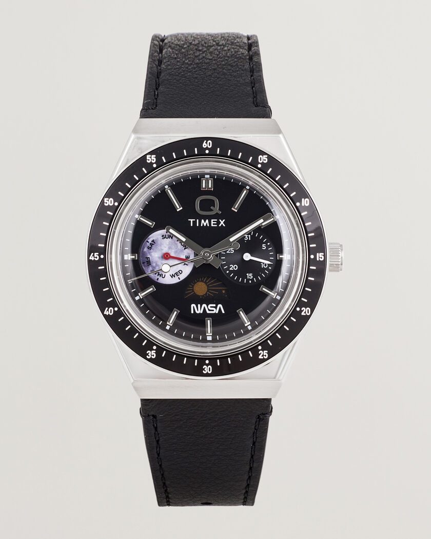 Timex Q x NASA Luminous Leather Strap 40mm Black Dial – Zwart