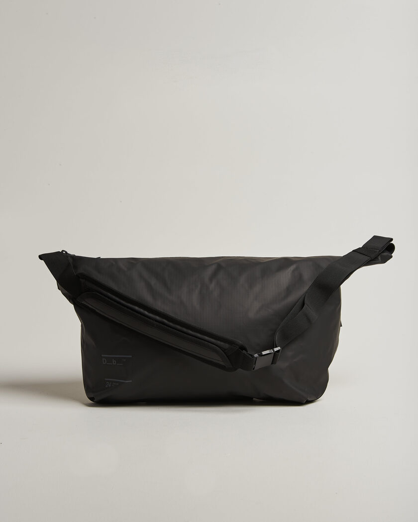 DB Ramverk Pro Sling Bag 24L Black Out – Zwart