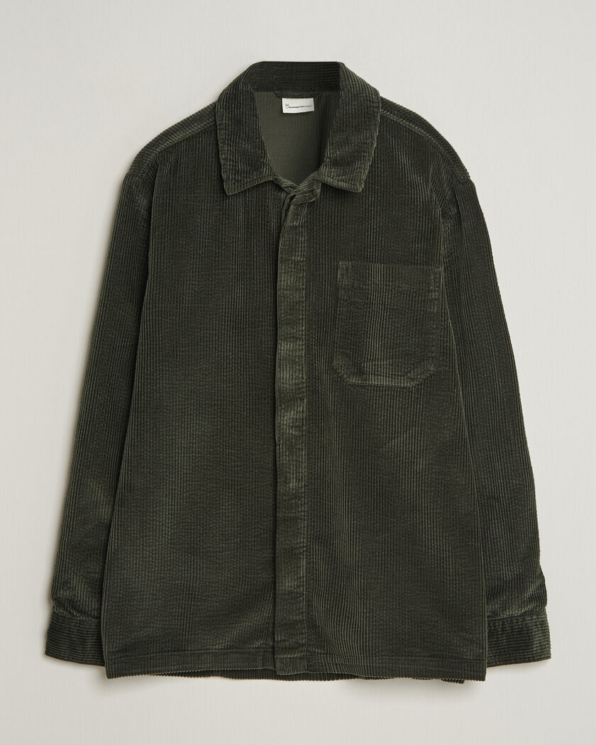 KnowledgeCotton Apparel Cotton Corduroy Overshirt Forest Night – Groen