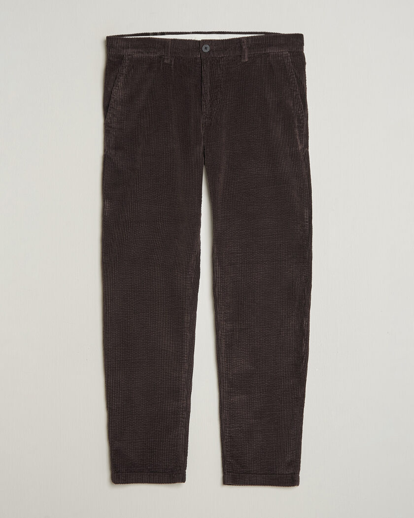 KnowledgeCotton Apparel Chuck Regular Cord Trousers Chocolate – Bruin