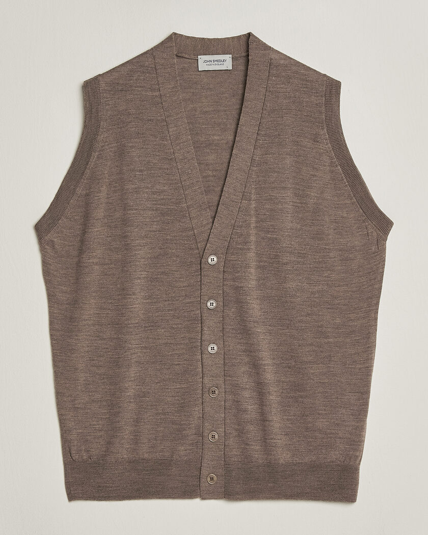 John Smedley Bolton Extra Fine Merino Waistcoat Mushroom Brown – Bruin