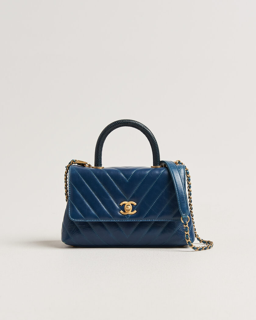 Chanel Pre-Owned Coco Handle Chevron Bag Blue – Blauw