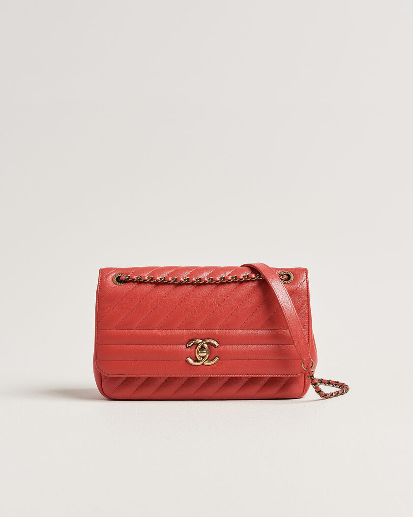 Chanel Pre-Owned Chevron Medium Flap Bag Coral – Rood