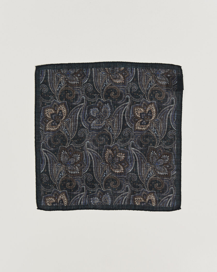  Amanda Christensen Wool Large Paisley Pocket Square Navy – Blauw
