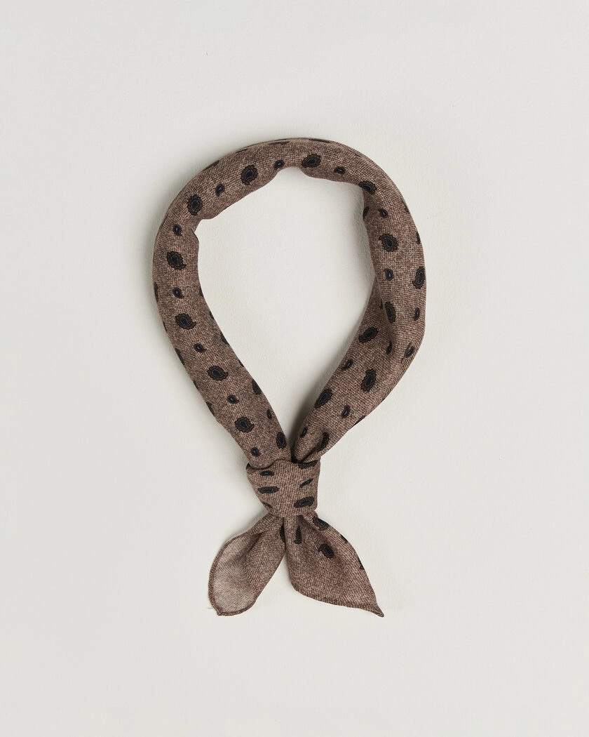 Amanda Christensen Wool Printed Paisley Bandana Beige – Beige