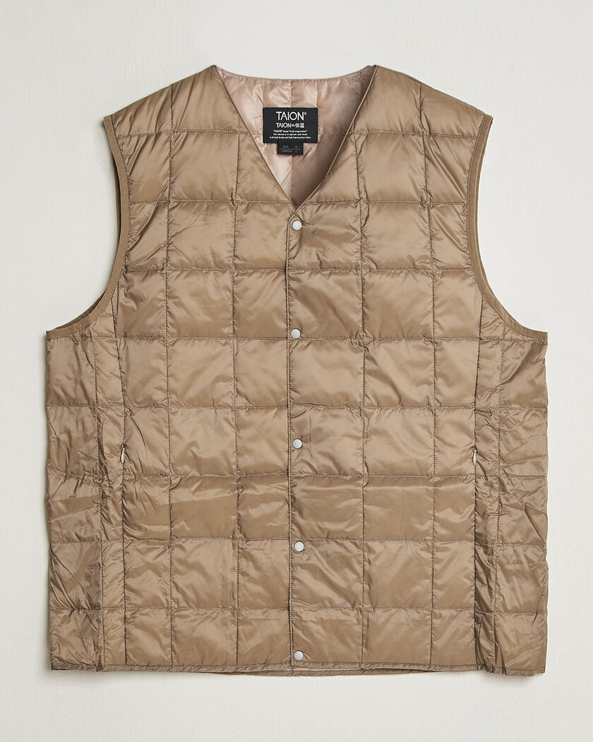 TAION V-Neck Lightweight Down Vest Khaki – Beige