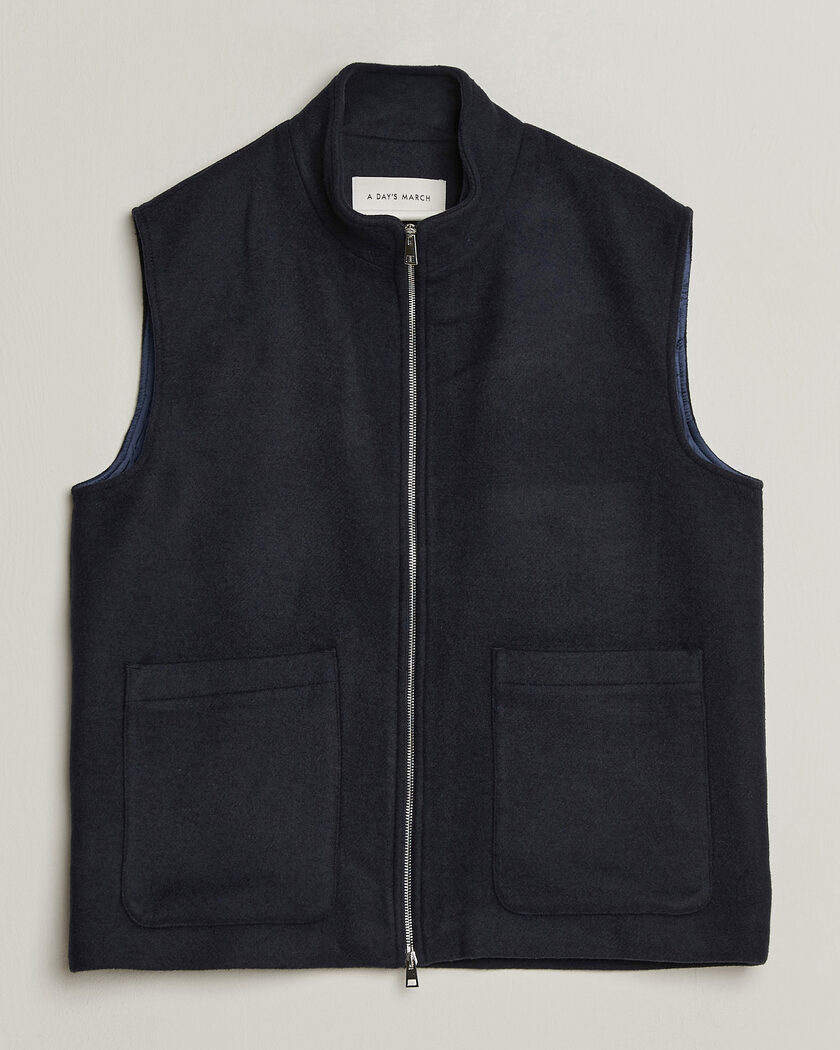 A Day's March Canora Lined Wool Vest Navy – Blauw