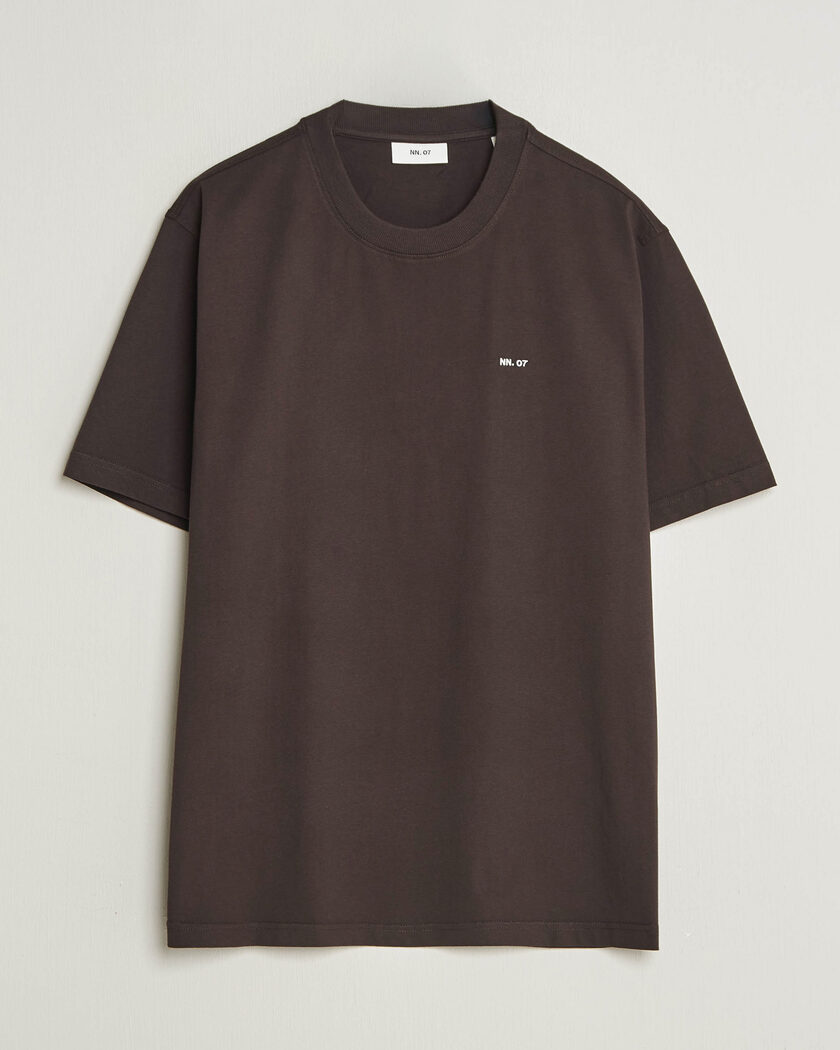NN07 Adam Crew Neck T-Shirt Deep Truffle – Bruin
