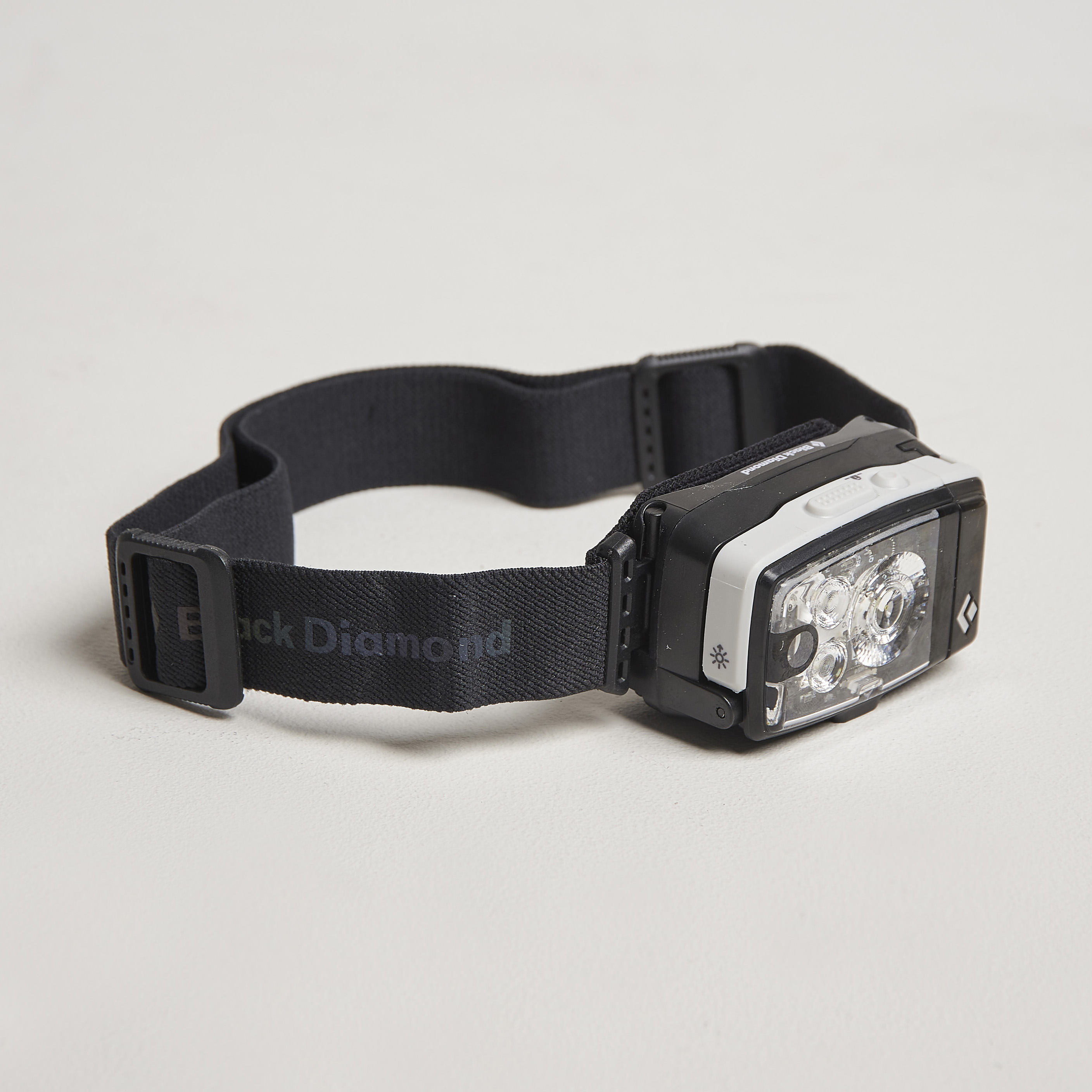 Black Diamond Distanza LT 1100 - Lampada Frontale Ricaricabile Per Trail Running, 1100 Lumen, Leggera E Stabile, Ideale Per Gare Notturne E Allenamenti - 4