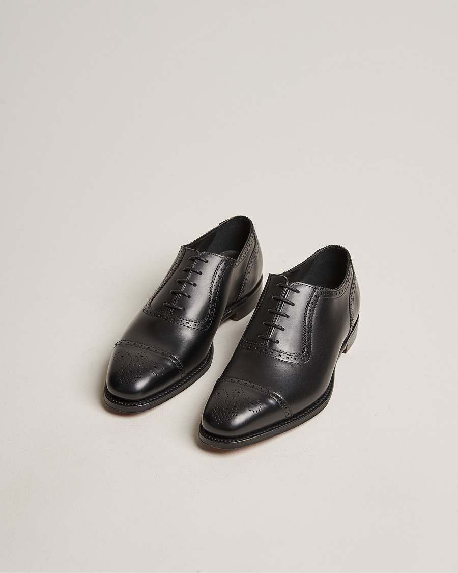 Heren | Loake 1880 Strand Brogue Black Calf | Loake 1880 | Strand Brogue Black Calf