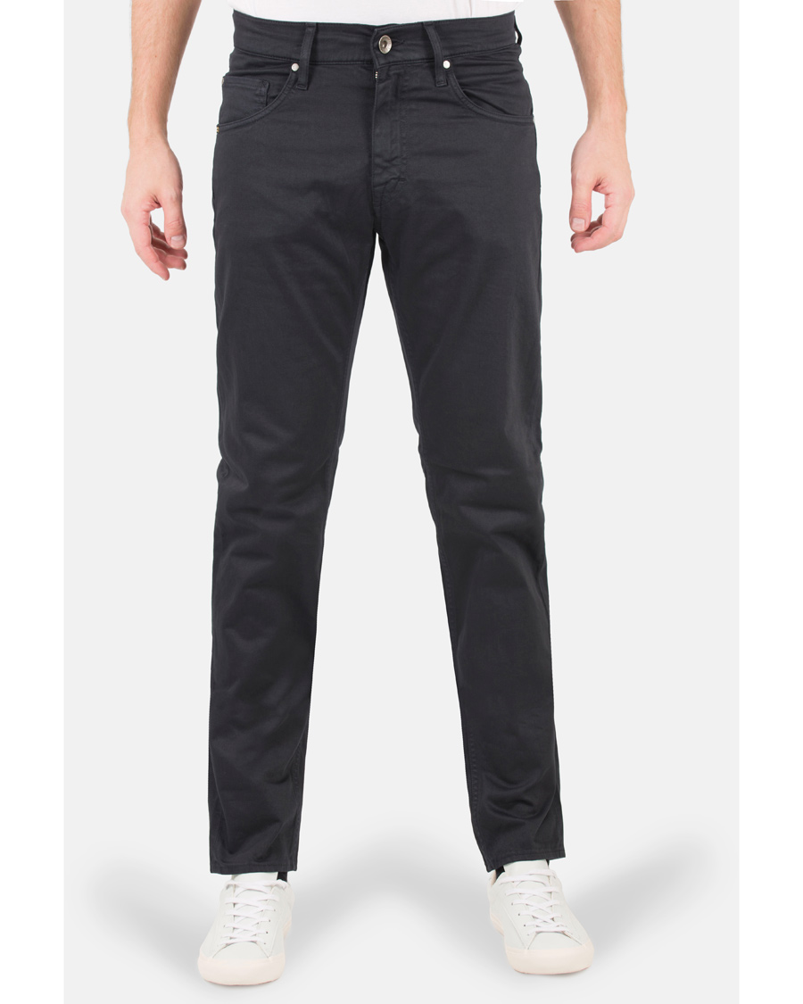 Heren | Jeans | Tiger of Sweden Jeans | Iggy Bright Black Dark Navy