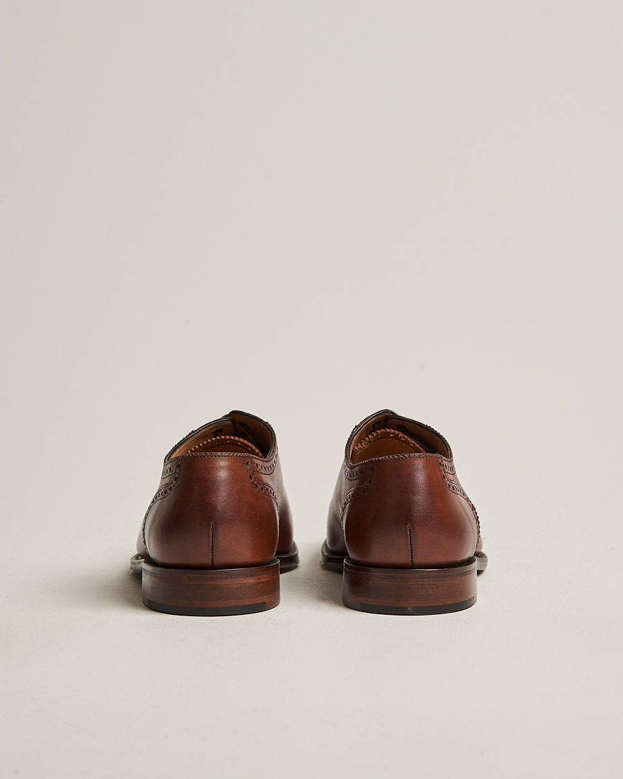 Heren | Loake 1880 Strand Brogue Mahogany Burnished Calf | Loake 1880 | Strand Brogue Mahogany Burnished Calf