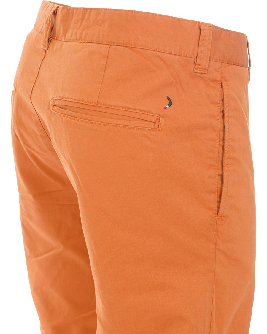 Heren | Broeken | Boomerang | Steve Satin Cotton Chinos Amber Orange