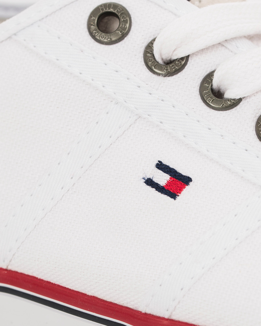 Heren | Tommy Hilfiger Vantage 2D Canvas Sneaker White | Tommy Hilfiger | Vantage 2D Canvas Sneaker White
