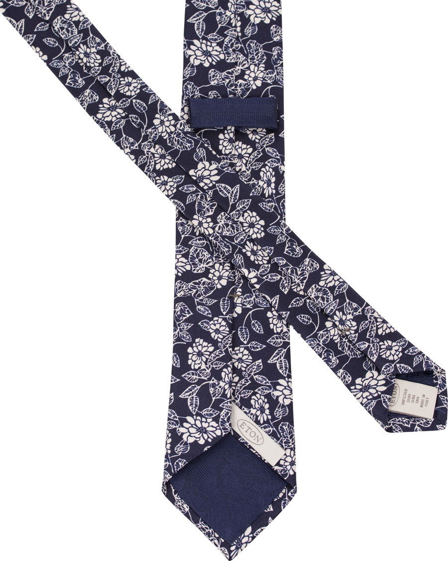 Heren | Eton Flower Tie 7 cm Navy | Eton | Flower Tie 7 cm Navy