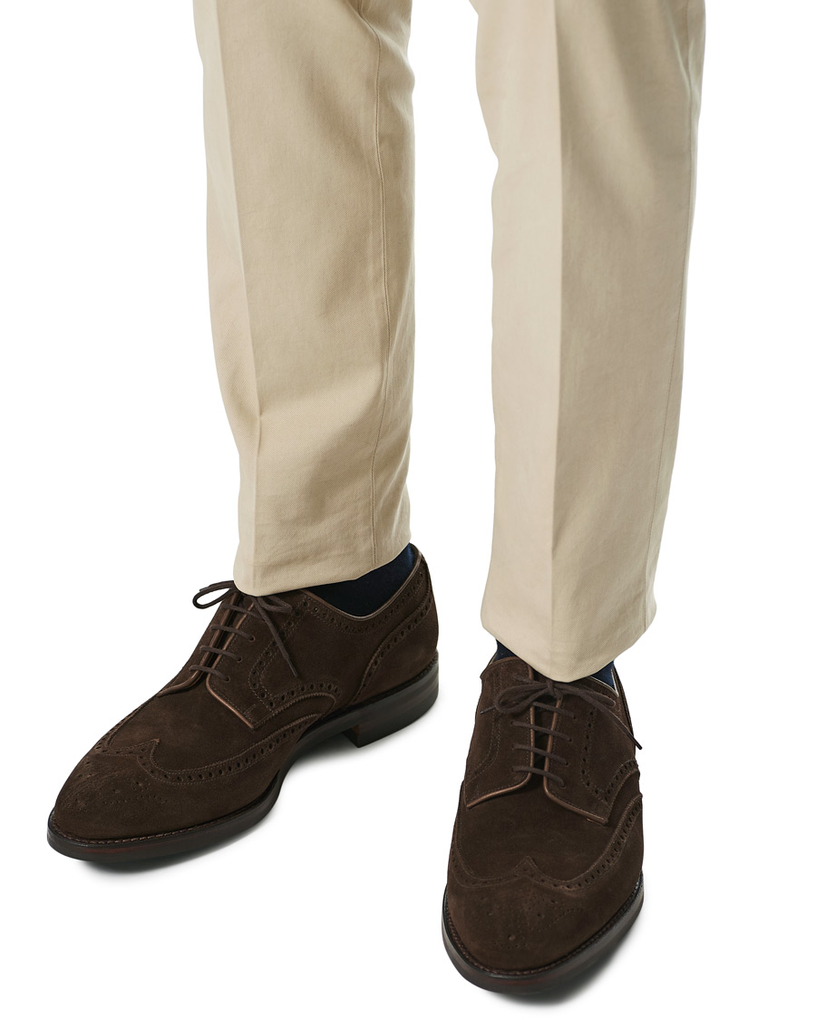 Heren | Crockett & Jones Swansea Brogue Dark Brown Suede | Crockett & Jones | Swansea Brogue Dark Brown Suede