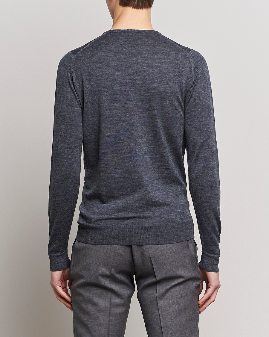 Heren | Truien | John Smedley | Lundy Extra Fine Merino Crew Neck Charcoal