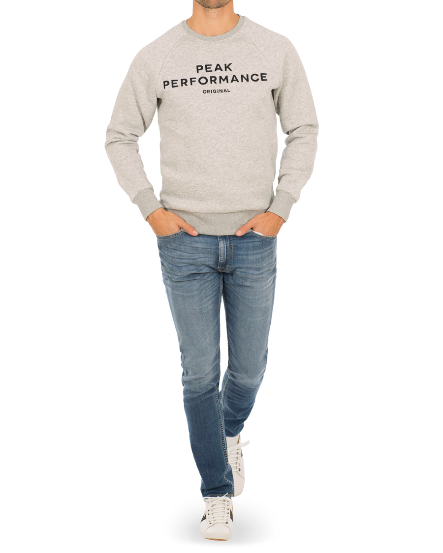 Heren | Truien | Peak Performance | Logo Crew Neck Sweatshirt Grey