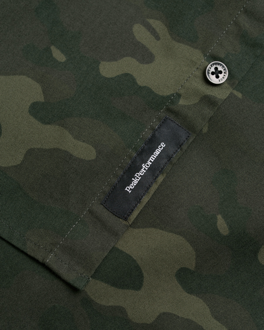 Heren | Overhemden | Peak Performance | Keen Camo Shirt Green