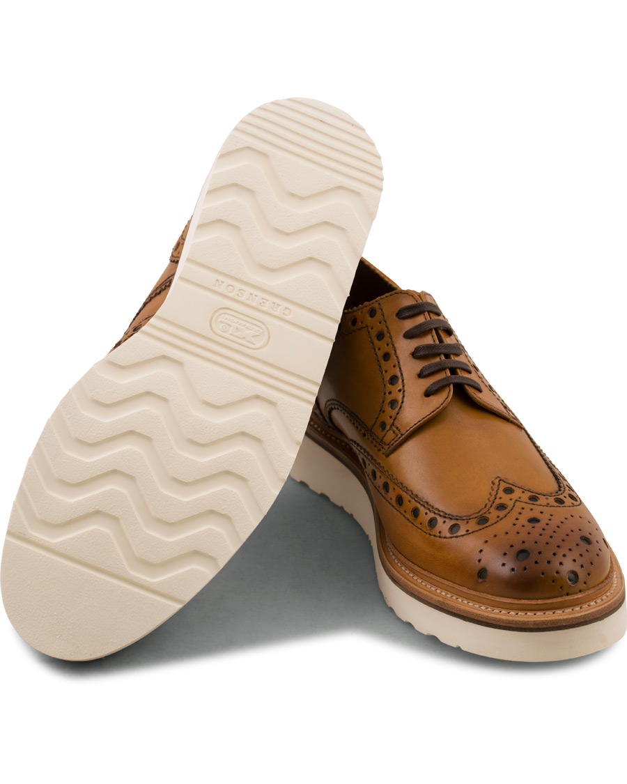 Heren | Grenson Archie Brogue Derby Wedge Sole Tan Calf | Grenson | Archie Brogue Derby Wedge Sole Tan Calf