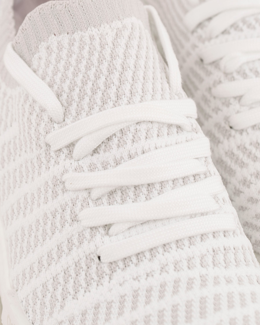 Heren | adidas Originals NMD_R1 Primeknit Running Sneaker White | adidas Originals | NMD_R1 Primeknit Running Sneaker White