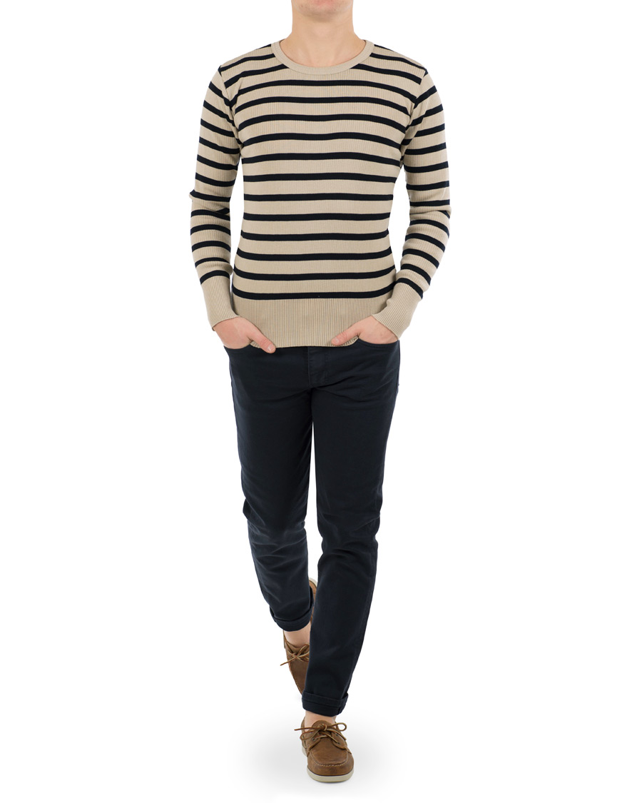 Heren | Truien | S.N.S. Herning | Sub Striped Knitted Sweater Desert Sand/Marine