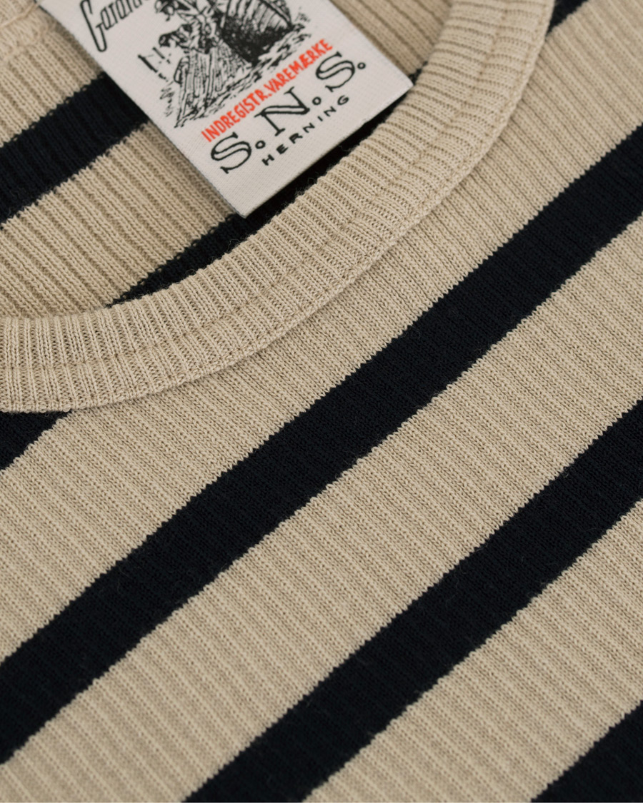 Heren | Truien | S.N.S. Herning | Sub Striped Knitted Sweater Desert Sand/Marine