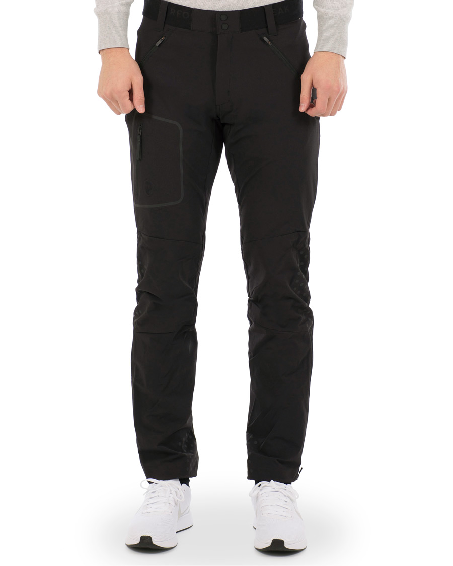 Heren | Broeken | Peak Performance | Light Tech Trousers Black