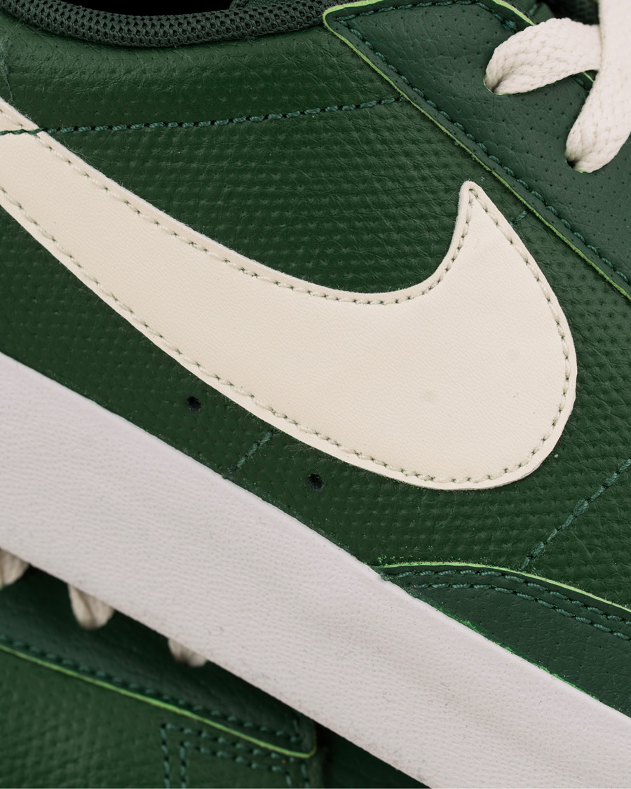 Heren | Nike Blazer Low Leather Sneaker Green | Nike | Blazer Low Leather Sneaker Green