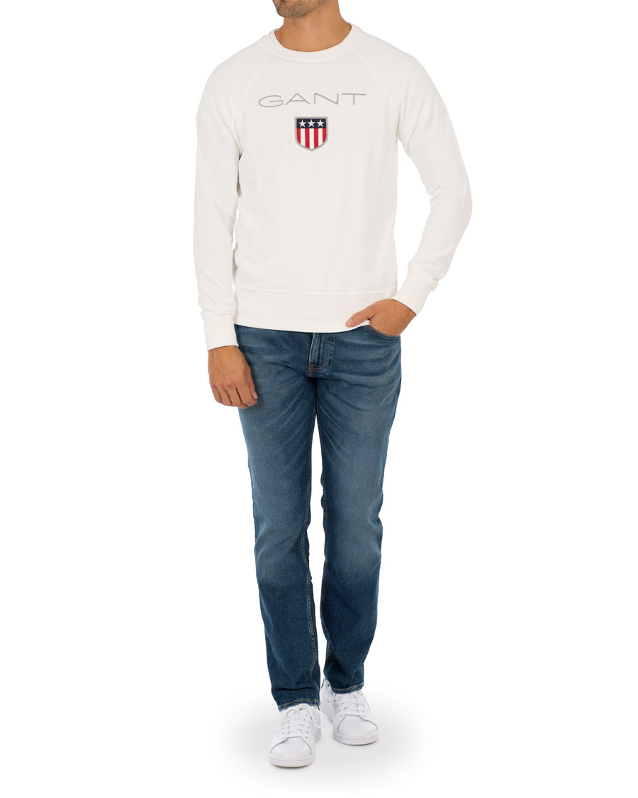 Heren | Truien | GANT | Shield Crew Neck Sweatshirts Eggshell