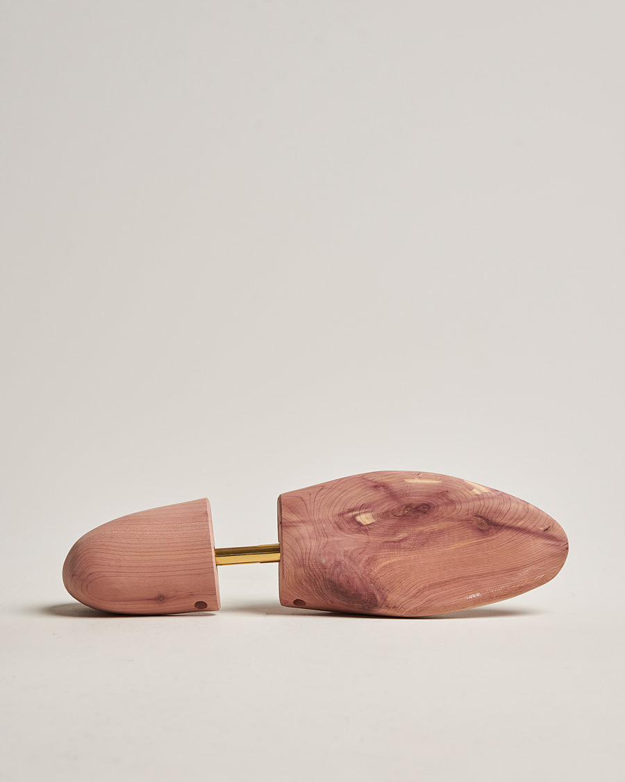 Heren | Schoenverzorging | Loake Shoemakers | Loake 1880 Cedar Wood Shoe Tree