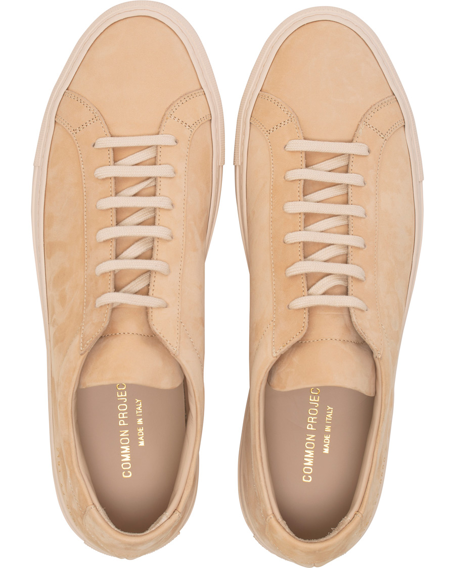 Heren | Common Projects Original Achilles Sneaker Light Pink Nubuck | Common Projects | Original Achilles Sneaker Light Pink Nubuck