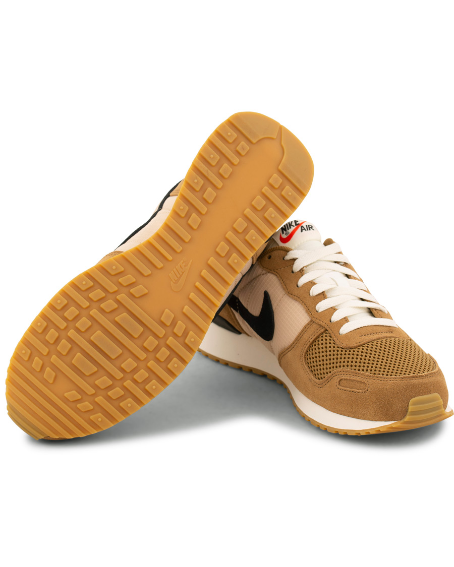 Heren | Nike Air Vortex Sneaker Golden Beige | Nike | Air Vortex Sneaker Golden Beige