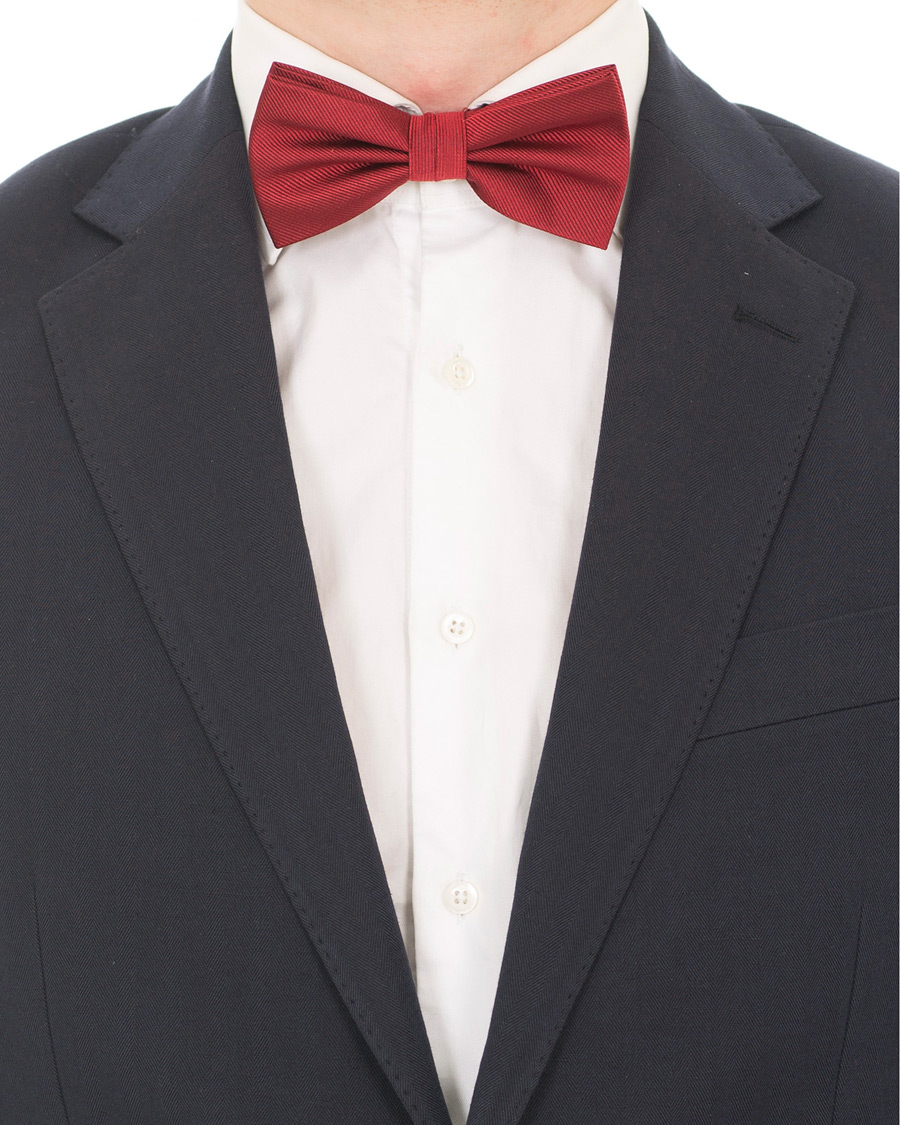 Heren | Amanda Christensen Pre Tie Silk Wine Red | Amanda Christensen | Pre Tie Silk Wine Red