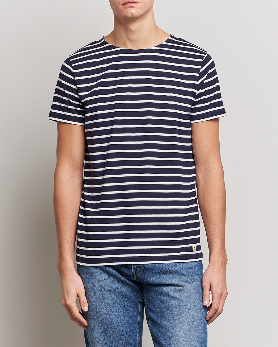 Heren | T-shirts | Armor-lux | Hoëdic Boatneck Héritage Stripe T-shirt Navy/White