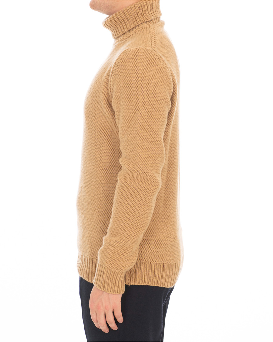 Heren | Truien | The Gigi | Jeffrey Heavy Knitted Turtleneck Sweater Camel