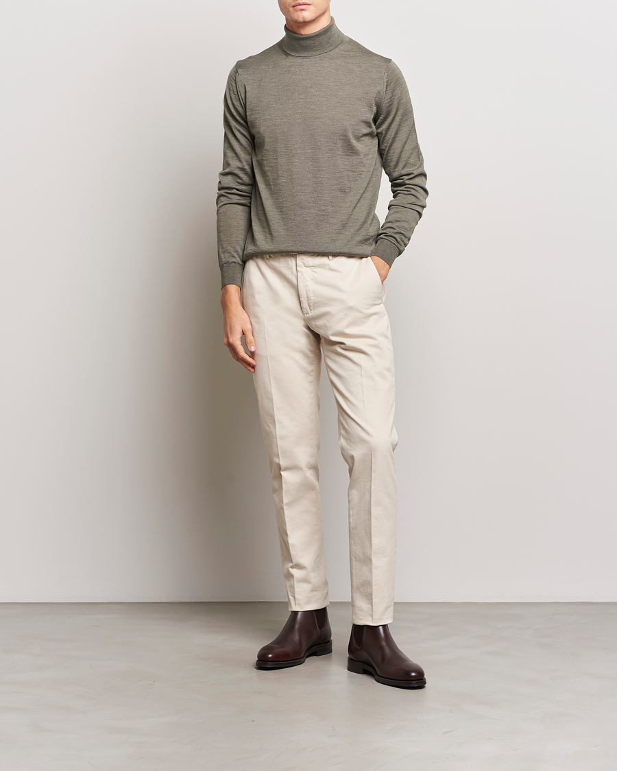 Heren | Truien | Stenströms | Fine Merino Rollneck Olive