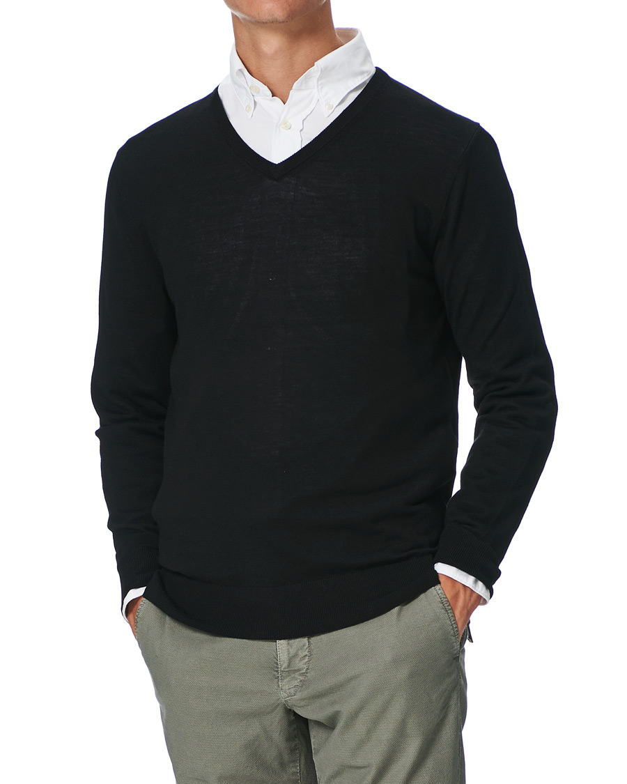Heren | Truien | Tiger of Sweden | Rael V-Neck Pullover Black