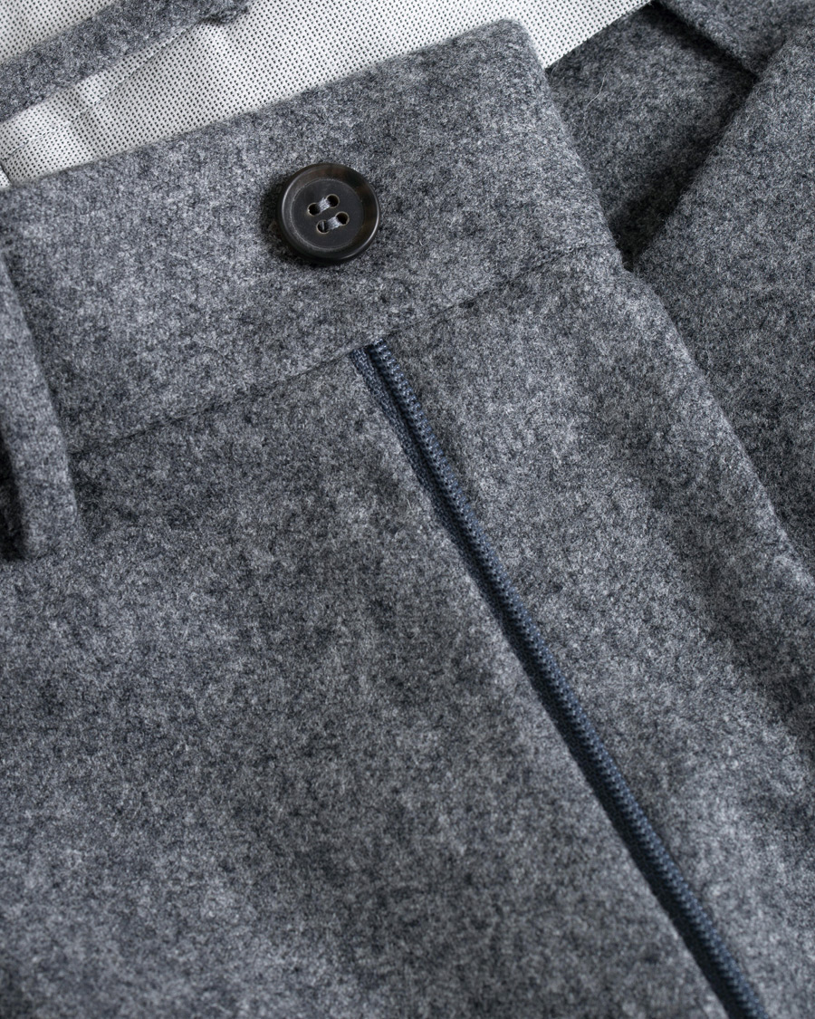 Heren | Broeken | Berg&Berg | Arnold Pleated Side Adjuster Flanell Trousers Mid Grey