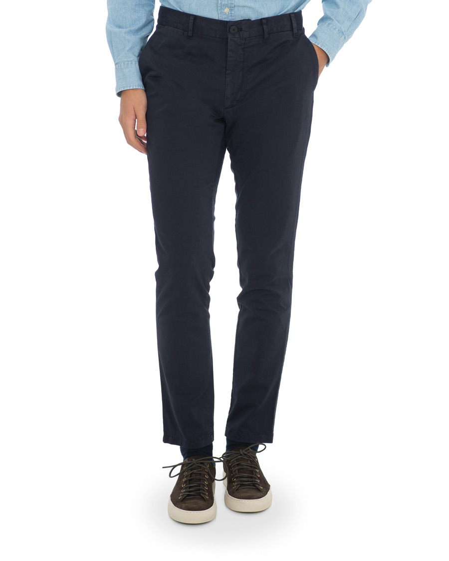 Heren | Broeken | Norse Projects | Aros Slim Light Stretch Chinos Dark Navy