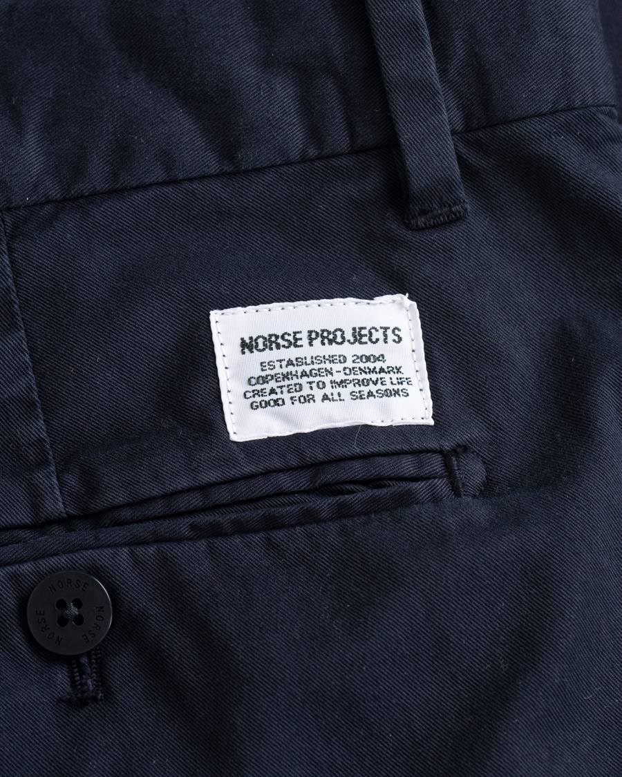 Heren | Broeken | Norse Projects | Aros Slim Light Stretch Chinos Dark Navy